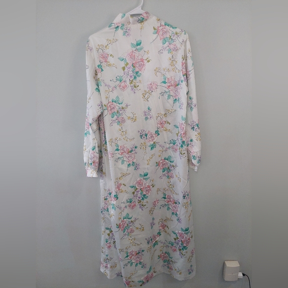 Christian Dior Vintage Lounge Wear nightgown Medium tie neck floor length - Picture 9 of 15